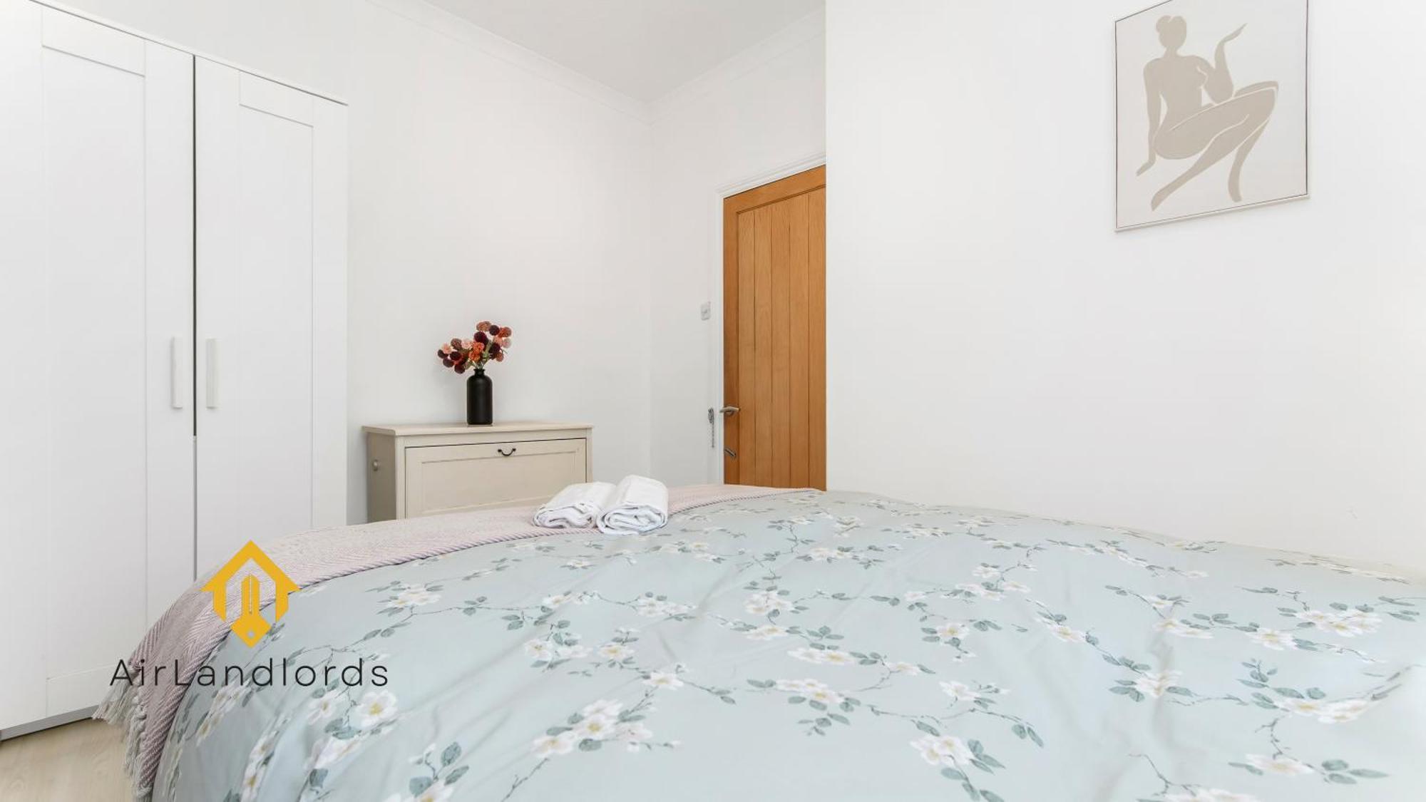 Exclusive 4 Bedroom House In The Heart Of Hackney! Londra